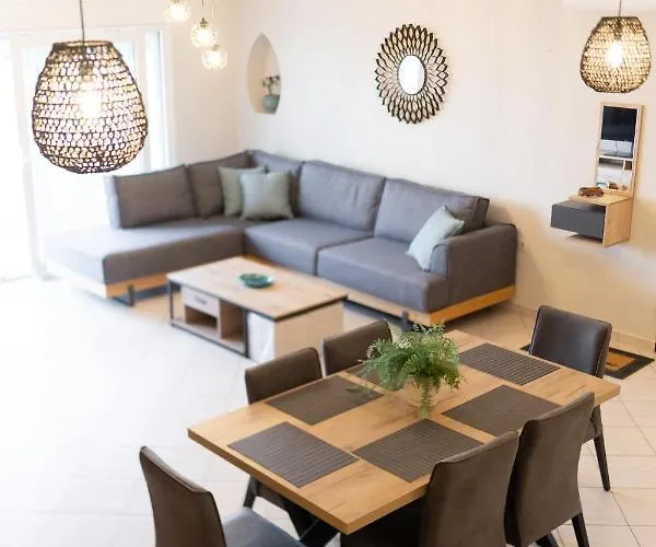 Tatil Evi Bellevue Homes