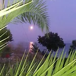Дом отдыха Bellevue Homes *