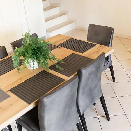 Holiday home Bellevue Homes